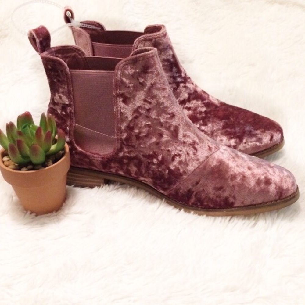 {Toms} Faded Rose Ella Booties